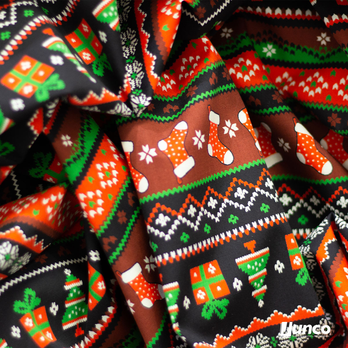 TelasJunco's tweet photo. ¿Somos nosotros o ya empieza a oler a Navidad?

Prepárate con las telas más festivas que tenemos para ti. 

#TelasJunco 🎄 https://t.co/WQjnNvf7Iw