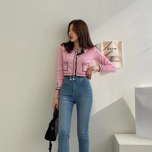 sthsweetcom's tweet photo. #Dabagirl sale ends today! Hurry and shop now: https://t.co/yQSe5KJEYL
Which style do you prefer? 1,2,3 or 4? 🤔

#womensfashion #koreanfashion #kfashion #koreangirl  #outfitidea #onlineshopping #sweater #sweatshirt #BlackFriday https://t.co/3b8nrfQCmZ