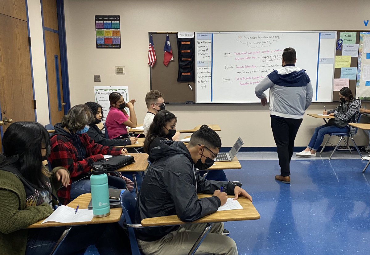 catherinedoc12's tweet photo. Starting off our week with Instructional Rounds with @CREEEDorg ! So great to hear your thoughts and reflections regarding teaching and learning. Together we can do wonders! It’s all about our students. It’s all about our future! @YsletaISD @YsletaPreK @Acuna008 @EsHeight https://t.co/e8atLc5CEB