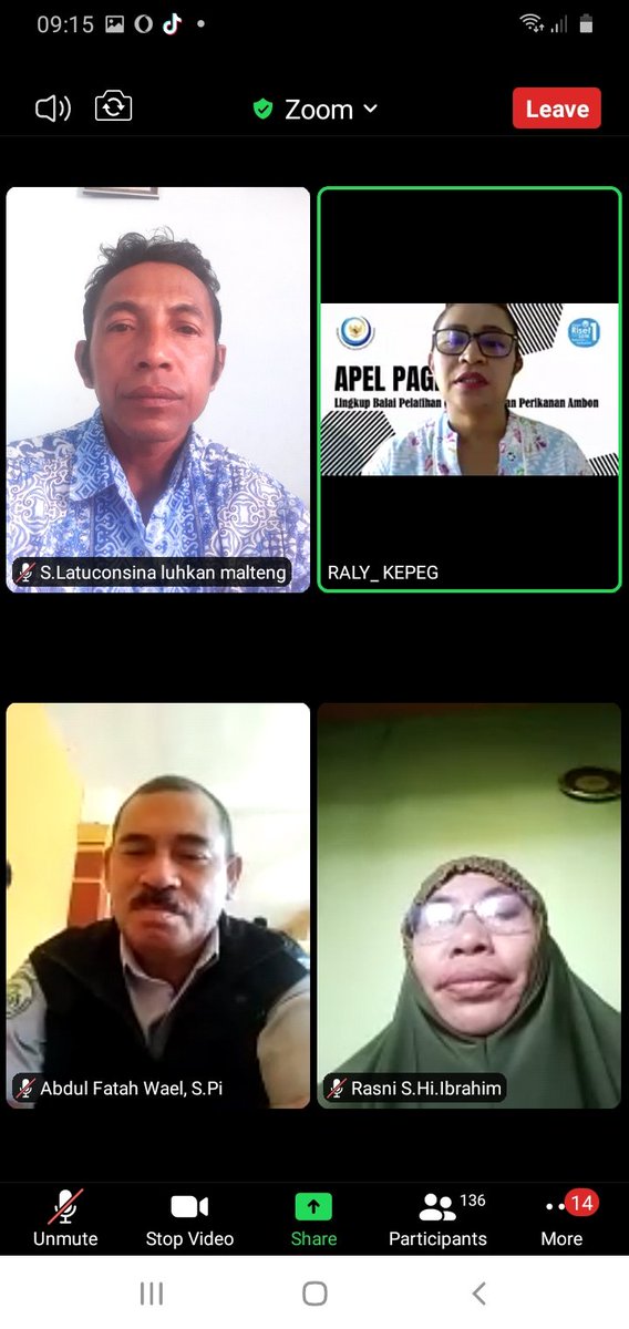 SLatu14's tweet photo. Selasa(09/11/21)
Syaprudin Latuconsina
Luhkan Kab.Maluku Tengah
Mengkuti Apel Pagi 
Lingkup Satminkal Bp3 Ambon.
#giatluhkanSatminkalAmbon
#luhkankabmalteng #LuhLapor  
@brsdm_kp @puslatluhkp 
@kkpgoid https://t.co/GDytx5MjdK