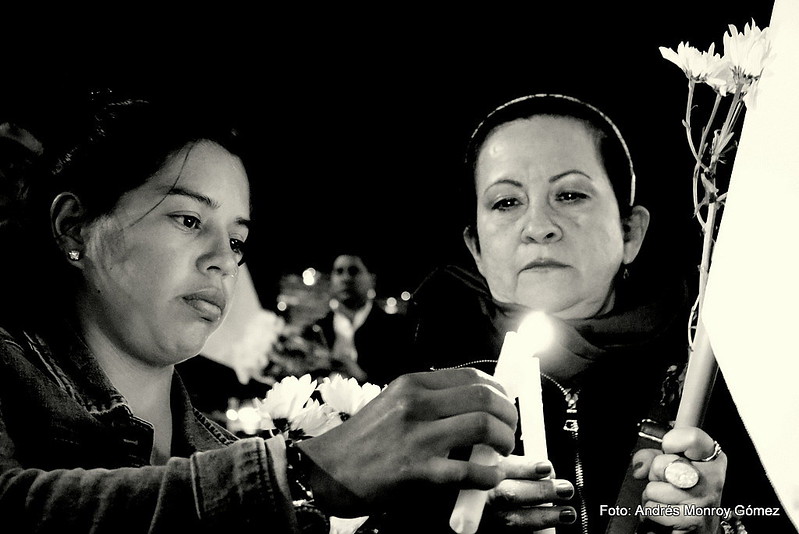 elturbion's tweet photo. En Colombia 🇨🇴 cada 29 horas una mujer es agredida por su liderazgo social. En #MujeresDefensoras investigamos quiénes son, qué conflictos afrontan y por qué son agredidas estas lideresas. #DefensorasDeLaTierra #AlertaDefensorasCO #DefensorasEnCOP26 #COP26 https://t.co/Brn4EVQcz6 https://t.co/xAfVsbg988
