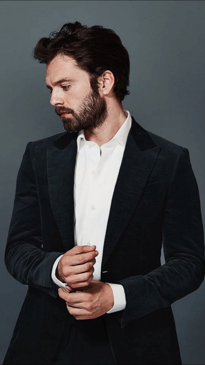 WinterxBucky1's tweet photo. I made it on time! #CCCdinnerparty https://t.co/w0GwYUAIsD