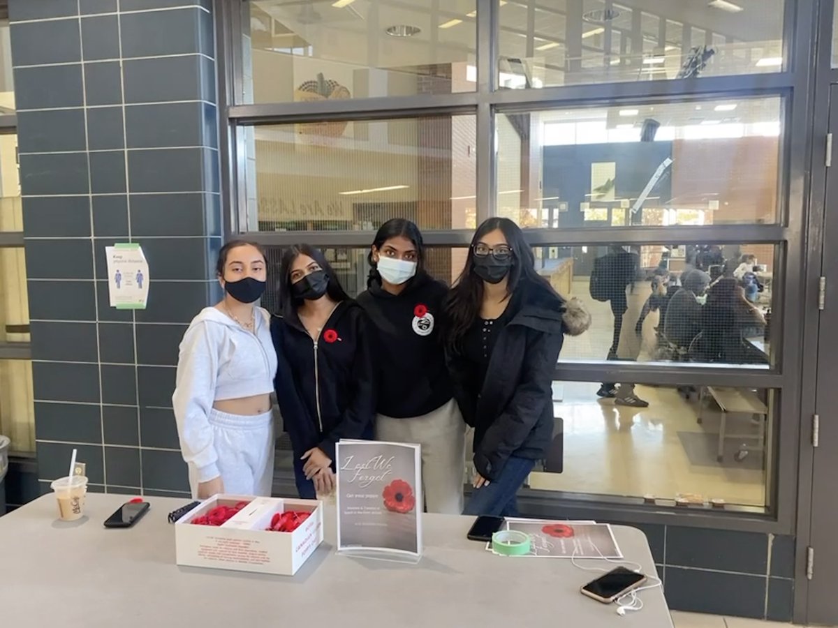 LASSeagles's tweet photo. Hey LASSers! Thank you to everyone who donated to get a poppy today! Come to the front atrium at the beginning of lunch tomorrow, bring any donation and get your own poppy for Remembrance Day. We hope to see you! https://t.co/eogA24m7lF