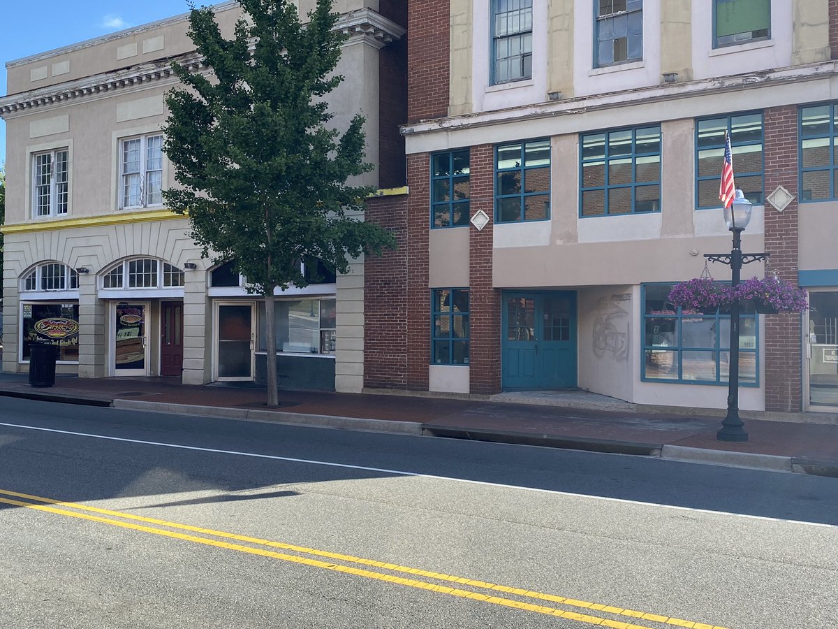 ScooterD's tweet photo. Appreciate the help on specifying locations from @acustis20 #officialvisit ...
📍#RedLionInn Hilton Garden Inn / Smith’s Landing Apts ✅
📍#Pargos O’Charleys area in C’Burg ✅
📍#Crickets ➡️ of Arnold’s / Sharkey’s - I think!
#ImOlderThanACE 😉🤦🏼♂️
Itinerary is my personal copy! https://t.co/cT0074ceU8