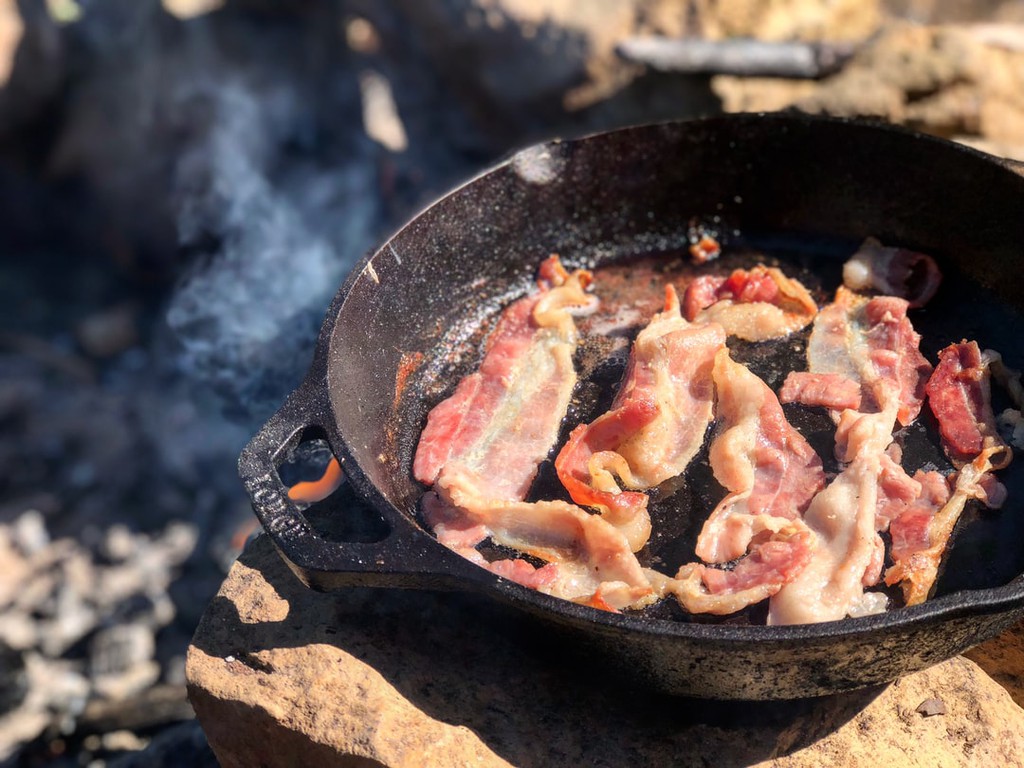 ImproveDogs's tweet photo. Can Dogs Eat Pork? The Definitive Guide To Pork As Dog Food: https://t.co/AjvquplcLg

#improvedogs #dogs #dogdiet #AllAboutDogs #DogNutrition #doghealth #DogHealthNutrition https://t.co/M6QwiDE1gc