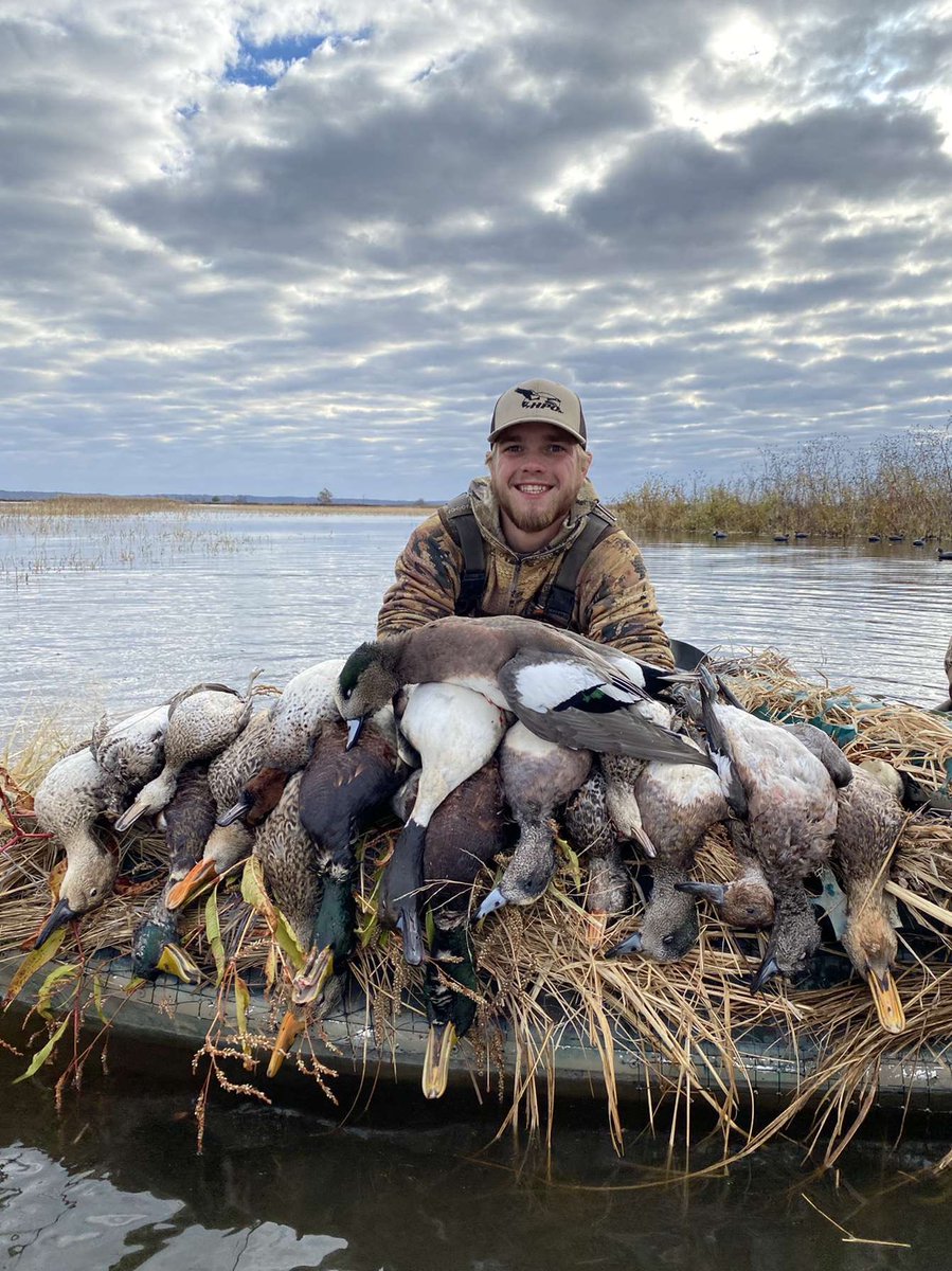 If it flies it dies 🦆, and if it’s brown it’s down ⬇️. As we head into yet another hunting season this year we wish you the best of luck on bagging you’re target buck and lots of birds!
.
.
.
#deerseason #makingbettermen #dirtnap