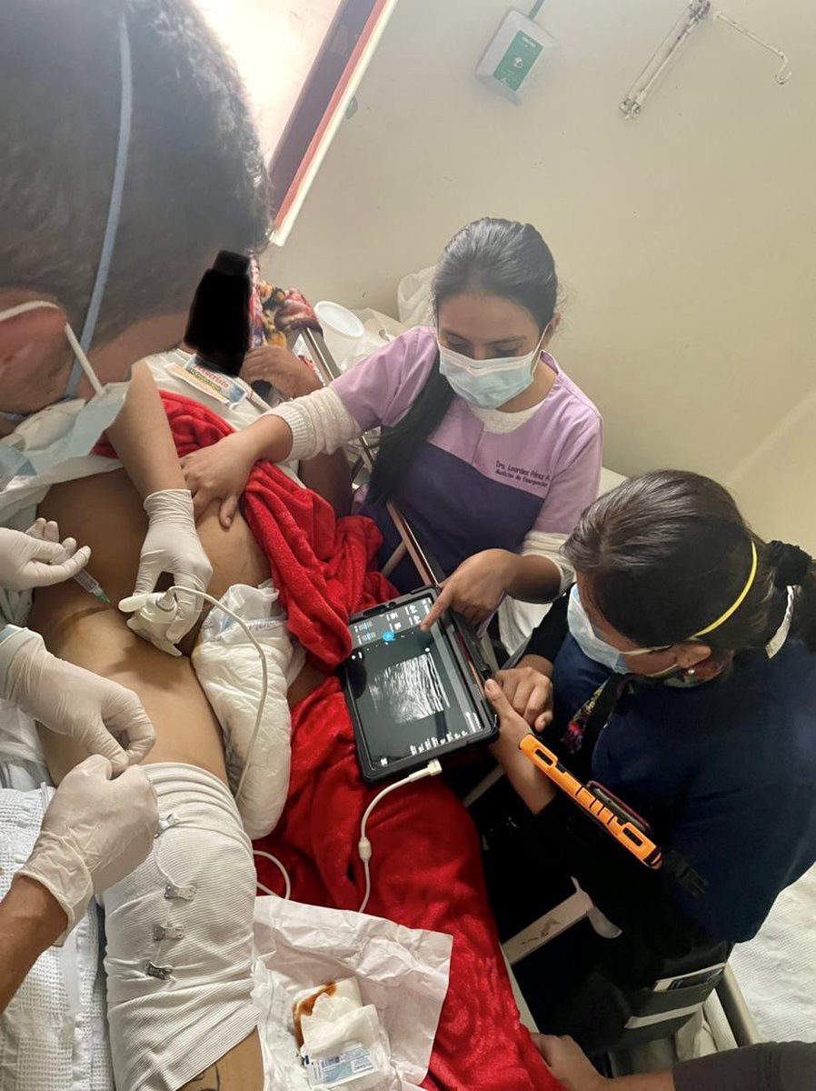 physicianSEM's tweet photo. #08Nov21 Sesiones académicas del Fellow de Ultrasonido en el Hospital Loayza (Lima Peru). Bloqueos nervios guiados por US. Invitados de Costa Rica y Mexico. Gracias a todos Uds, nos complace recibirlos siempre @DreyfussAndrea @Dmartin07EM @ericabr09 @DavidReyesZAMNA @ondasPOCUS https://t.co/QdSsgLtFg6