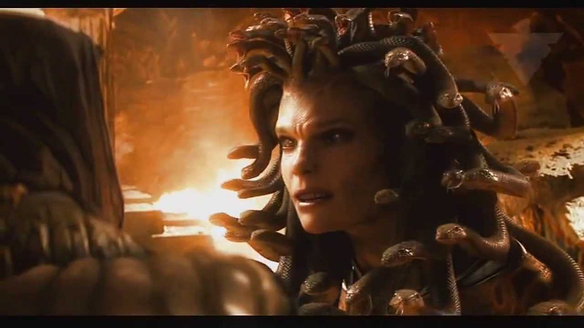 StudiosMurder's tweet photo. This week's Movie Magic comes from the 2010   special effects heavy shit show Clash of the Titans.. 😂 ⚔ 🛡

#ClashOfTheTitans
#moviemagic #mdkproductions https://t.co/JKTQwqR40A