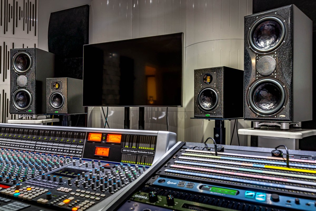 Studiotime tweet media