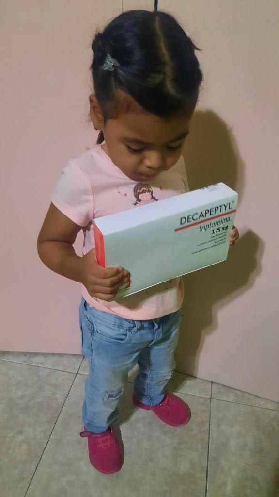 mariani87784922's tweet photo. Les suplico me ayuden con un RT para poder tener mis tratamientos bien sea donados o para comprarlos  el anticonvulsivo 30$ y la ampolla de triptorelina 180$ son indefinidos no me pueden faltar 🙌 #ayuda las cuentas en la imagen👇 leo DM . Por favor gracias @cjaimesb @CATERINAV https://t.co/3gD61jVTpR