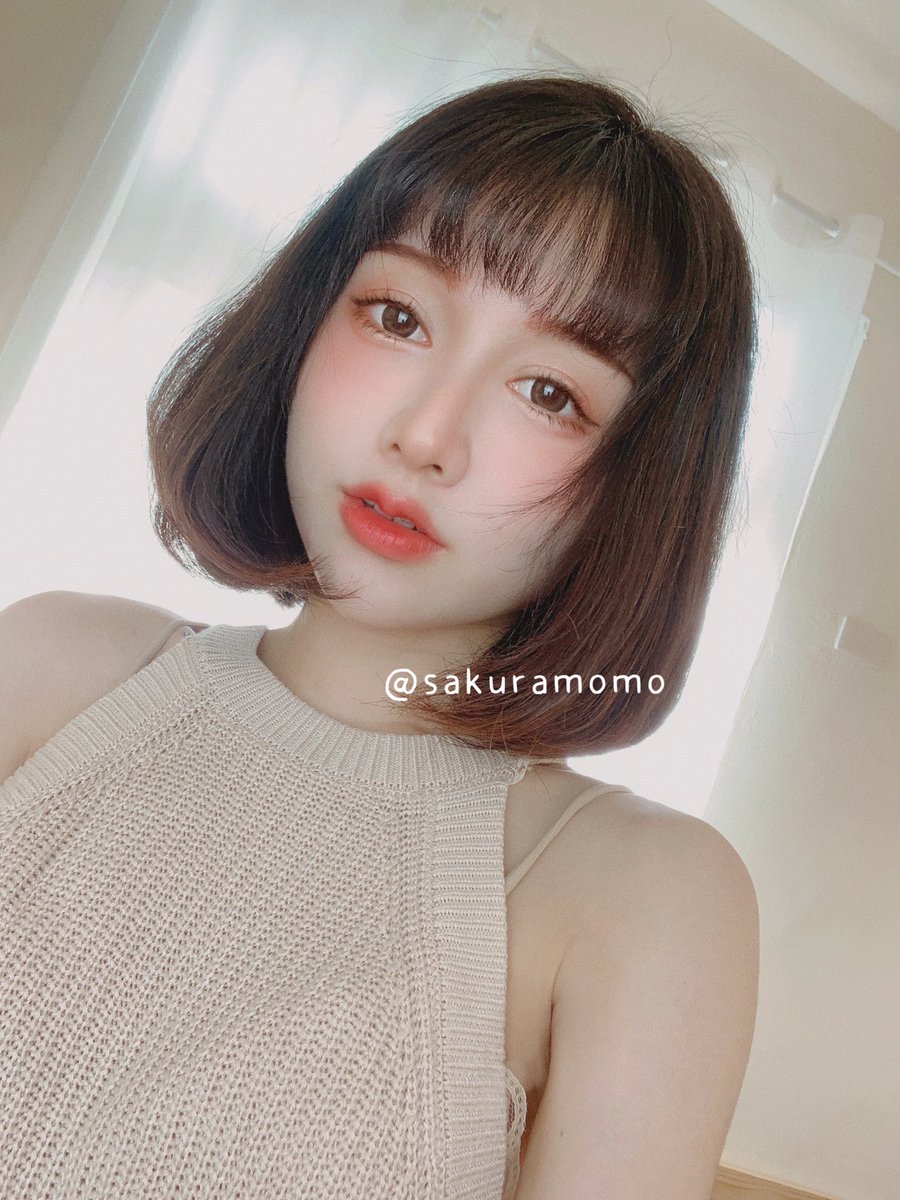 最近沈迷整理頭髮 https://t.co/PrVnW20ZWh