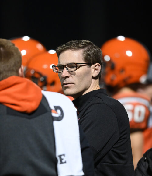 PressProsMag's tweet image. A member of the last Versailles team to win a state football title, Ryan McNeilan returns to the sidelines.  Read more:  bit.ly/3ohjhyi