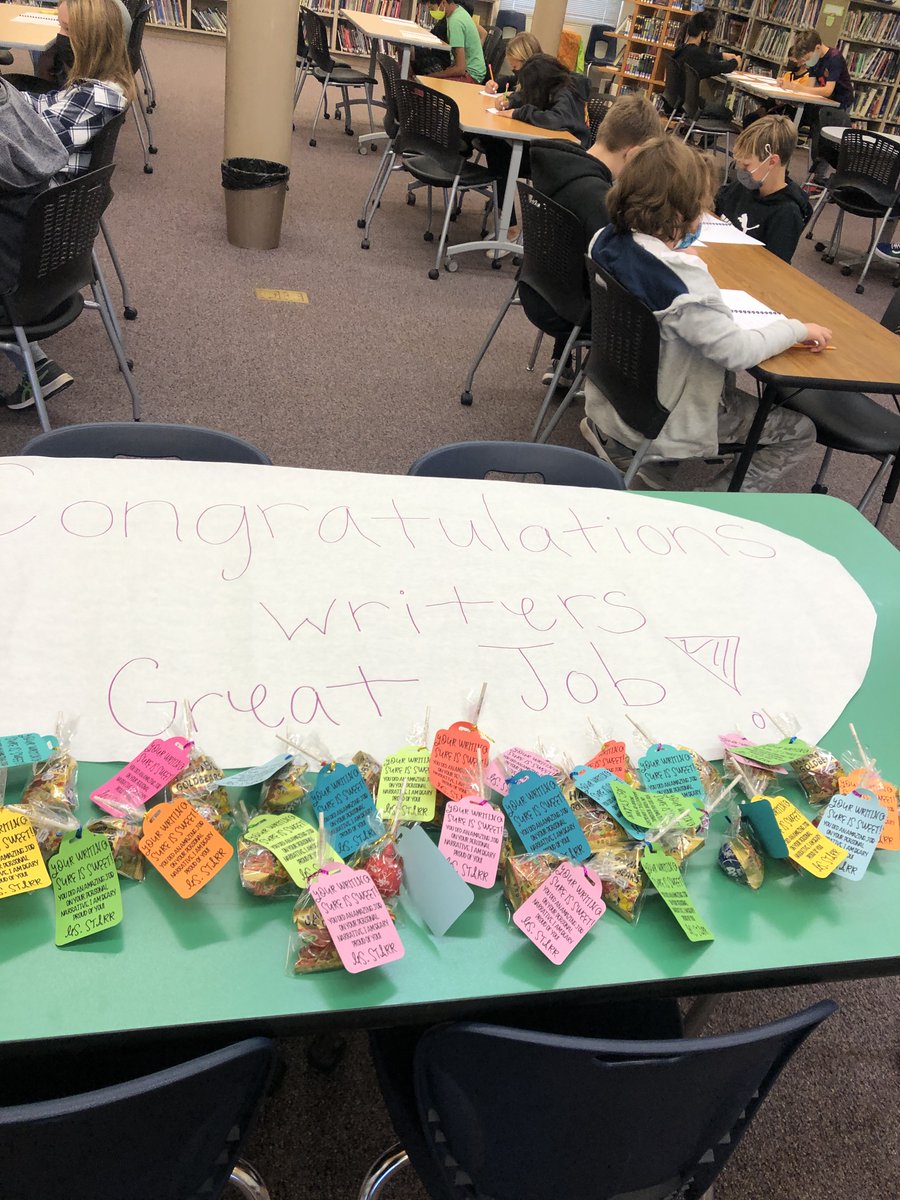 MsStarrUMS's tweet photo. I loved having the chance to celebrate the great work students did on their personal narratives today during our publishing party! #teamUMS #UMStwitterBingoV4 https://t.co/STJ3lfv9SW