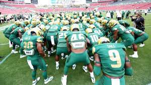 JosephCheshire9's tweet photo. Blessed to have received a PWO from USF @CoachBahler @ErnieSims34 @LHSDreadnaughts @polk_way @CountyPolk @H2_Recruiting @SWiltfong247 @Andrew_Ivins #GoBulls https://t.co/JocgV3VHV8