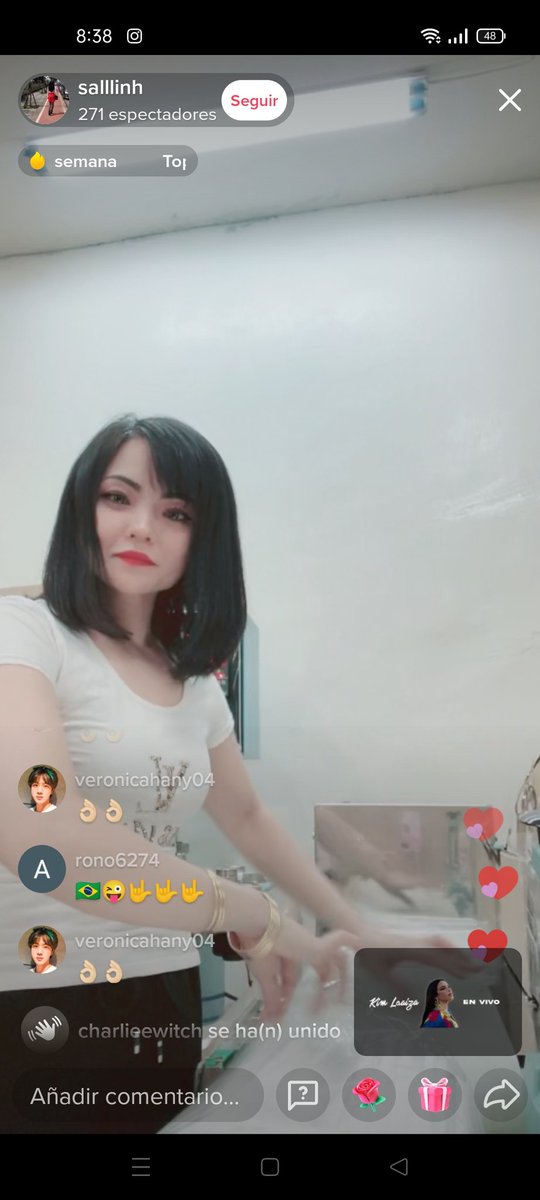 LChocosa's tweet photo. #NoHate pero alguien me podría explicar por qué en cada live que tiene tiktok está un acceso directo a el live de @KimberlyLoaiza_ ? Se paga por eso o como? https://t.co/8fFjBIWJQM