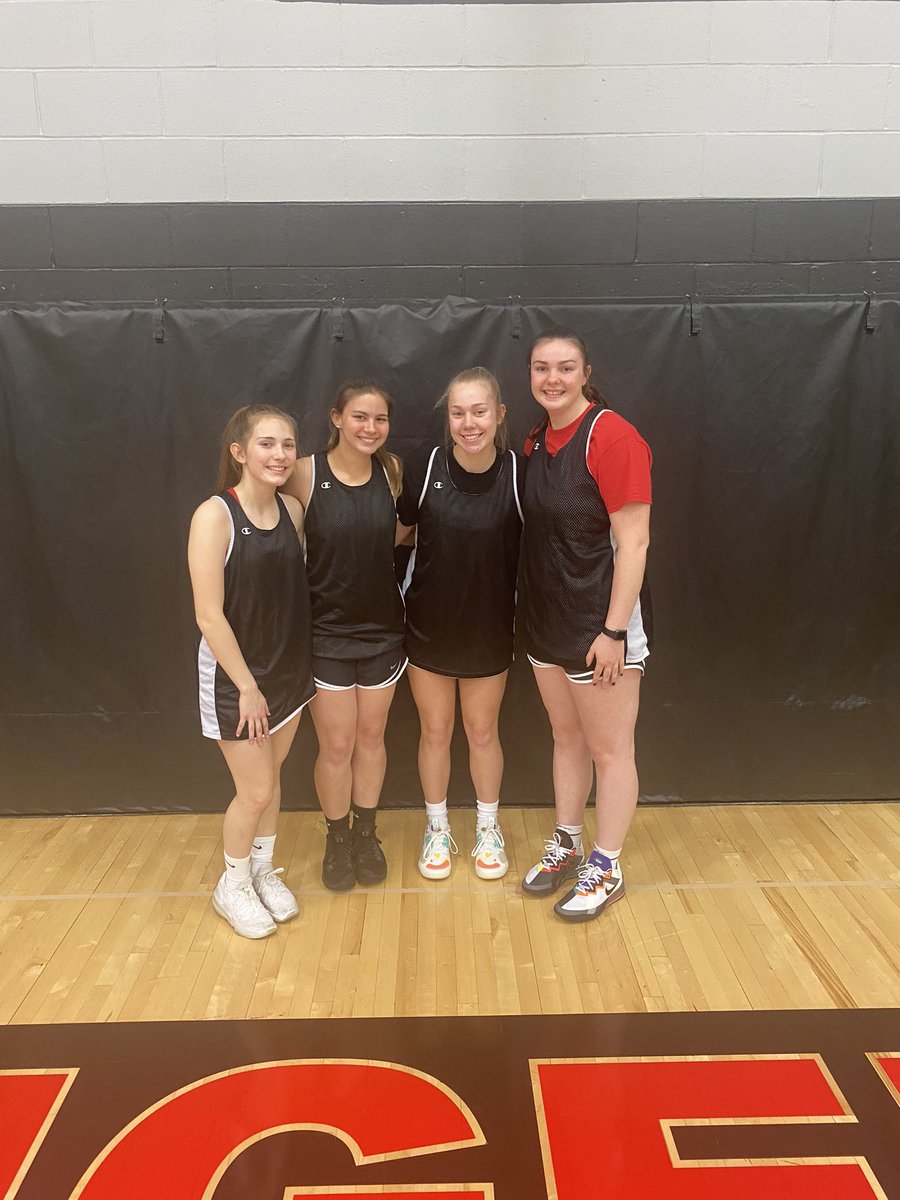 South Hardin Girls Basketball tweet media
