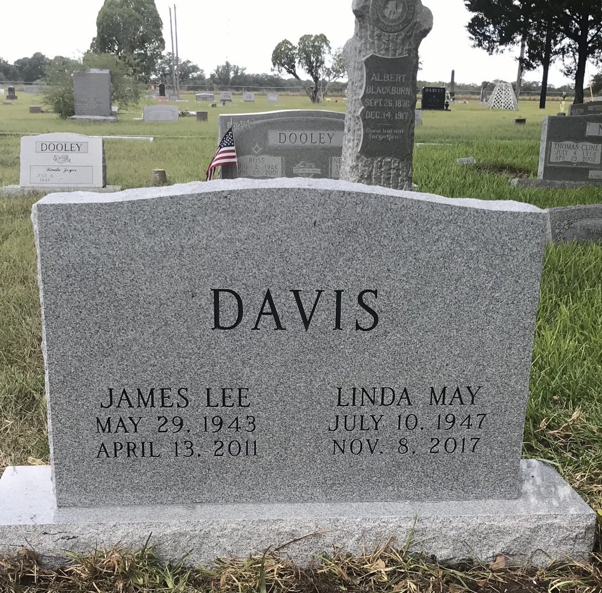 CoachGDavisFB's tweet photo. Hard to believe it has been 4 years. Today was a tough day. It was the hardest thing to watch her take her last breath. Some things you just won’t forget. I know she looks over us every second. Miss you MOM! https://t.co/qOBCihJPpB