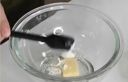 どんなものでも美味しくなるソース？！簡単で汎用性が高そうな「チーズソース」の作り方！