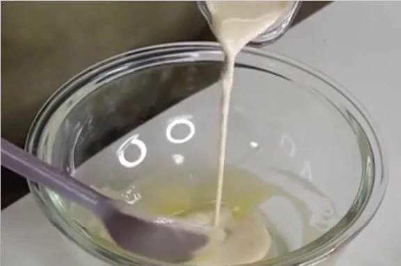 どんなものでも美味しくなるソース？！簡単で汎用性が高そうな「チーズソース」の作り方！