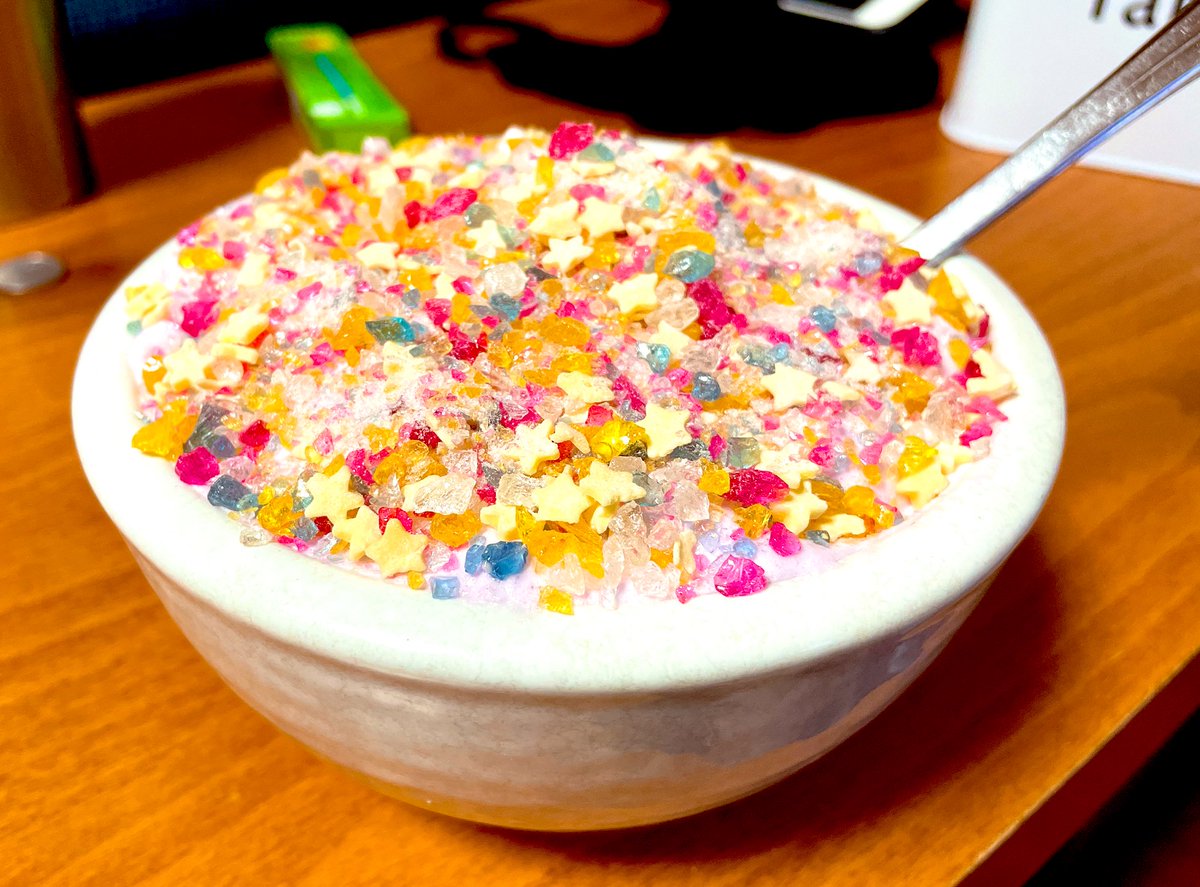 体調が酷かったんだが調べたらねるねるねるねを9袋一気にあけて過剰摂取したことが原因だったっぽい Togetter 体調が酷かったんだが調べたらねるねるねるねを9袋一気にあけて過剰摂取したことが原因だったっぽい Togetter