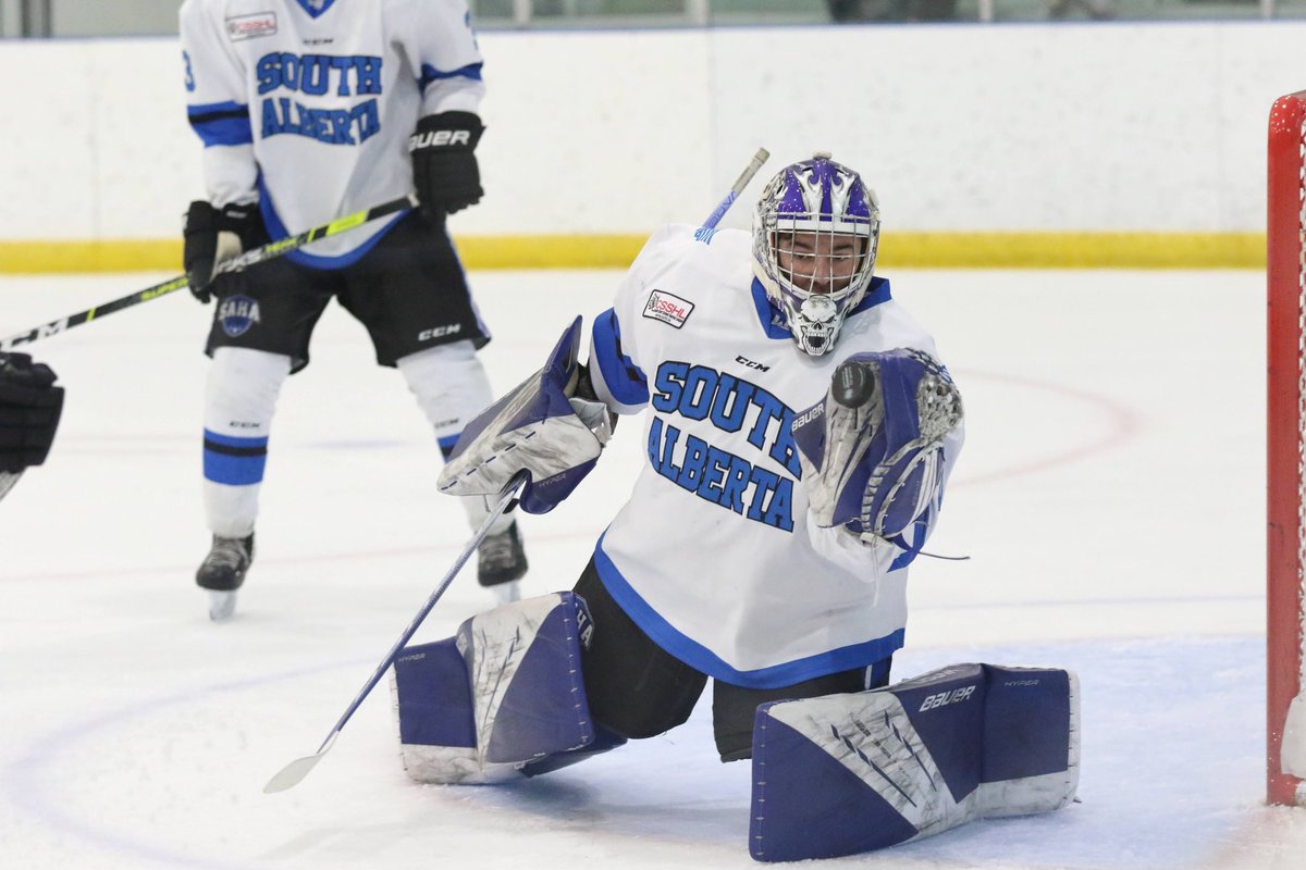 With a 6-1 record, <a href="/WHLWpgICE/">Winnipeg ICE</a> prospect Brock Lott leads the U18 Prep league in wins #SAHA #CSSHL