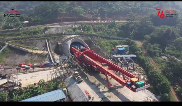 111 Ton Besi Proyek Kereta Cepat Dicuri, Polisi Curigai Keterlibatan Pegawai Wika dlvr.it/SC8X9J