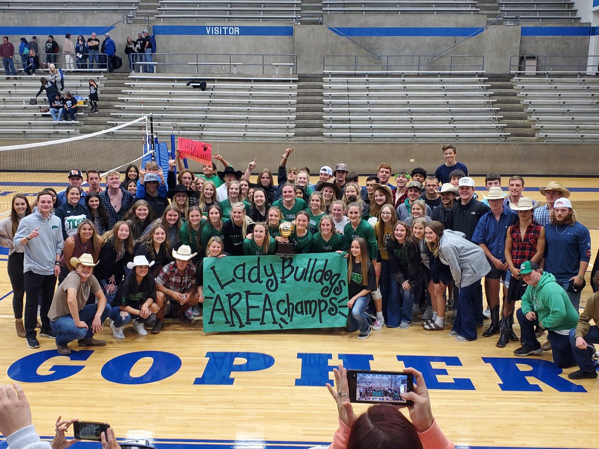 We got to round 3 in the playoffs. But all good things come to an end.. So proud of my girls. We overcame alot of obstacles. I appreciate the love we got tonight from Van Alstyne &amp; Denison peeps. Thanks for all the support from our parents and fans. WE WILL BE BACK!!! 💚🤍🖤