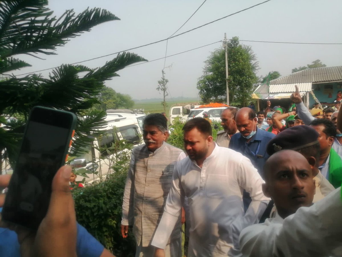 iAwadhBihariRJD's tweet photo. जन्मदिन की बहुत बहुत बधाई एवं शुभकामनाएँ।@yadavtejashwi https://t.co/3Qcc056t7w