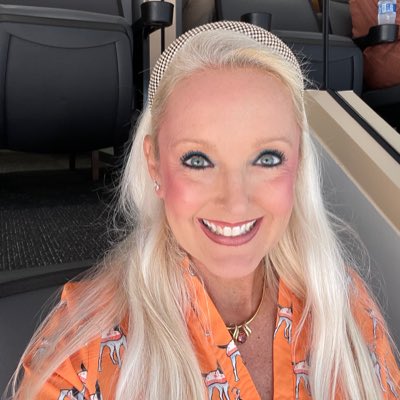 LittleMargaret's tweet photo. #NewProfilePic https://t.co/EmutoKDHsK