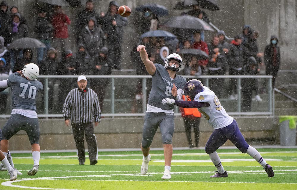 htsumura's tweet photo. BCHSF’s AAA Western Conference All-Star Team 2021: Notre Dame's Domino, Thomas and Belmont's Fraser hoist MVP hardware! https://t.co/XBsdrWVaao @BCHSFB @NDJugglers @vcfootball @MtDougFootball @HyackFootball @SDSSSundevils @stmcfootball @FarhanLaljiTSN https://t.co/puclVUppNL