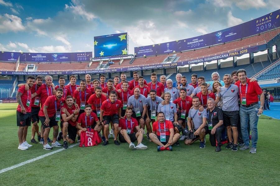 juancruzmonaco's tweet photo. 2 años 🔙⚫️🔴 #Finalistas 🏆 @Sudamericana #Sabale 🎶 https://t.co/heX2BfzWt4