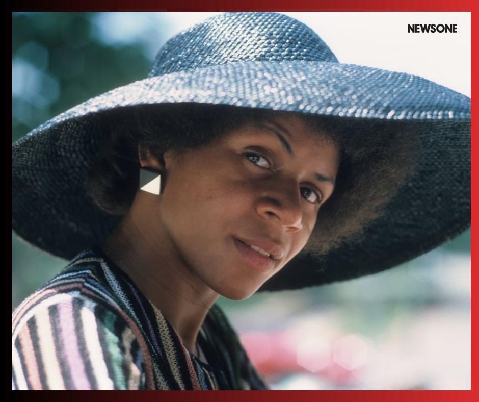 Happy birthday Minnie Riperton the voice of an angel 