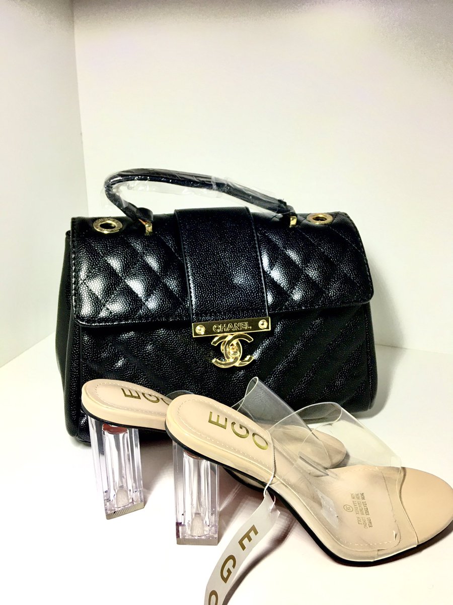 malusonlinestor's tweet photo. Shoes readily available size 38/5 small cut
K400 call or WhatsApp 0976791531 https://t.co/k8SSk7YwD0