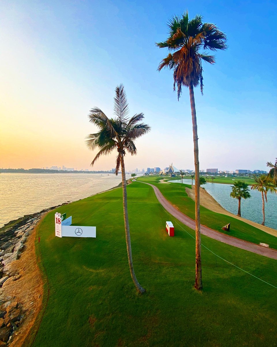 golf_wells's tweet photo. What a week Hosting @aac_golf here at @dubaicreekgolf massive thank you to my incredible team for all the hard work they put in this summer and getting new Tee box’s built and the Golf Course to Championship condition in just over 2 months #greenkeeping #Dubai #TheMasters #R&amp;A https://t.co/hS7h9qVvGH