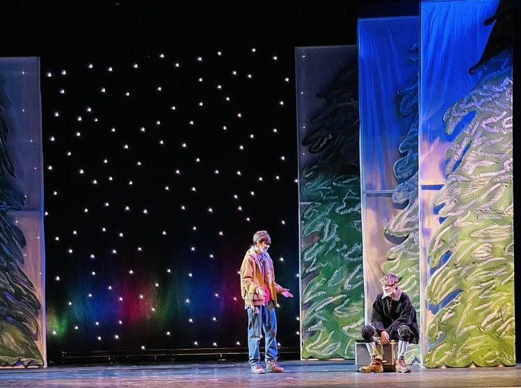 220Arts's tweet photo. Somewhere between reality &amp; fiction is a non-existent town in Maine. On a cold Friday night we get the chance to meet a cast of characters at various tipping points in their relationships. Get your tickets now for the @BarringtonHS220 fall play, “Almost, Maine.” #seethestudent220 https://t.co/ilGapDzpeF
