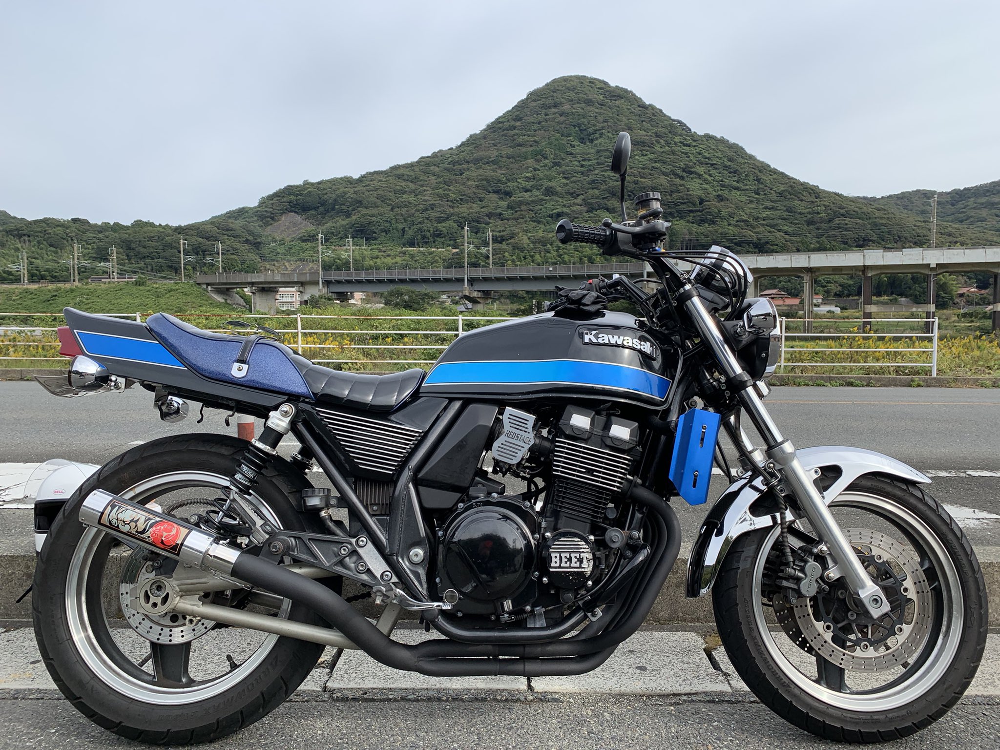 ZRX400 4-2-1マフラー 武人官 zrx 400レッドステージ猪武者マフラー