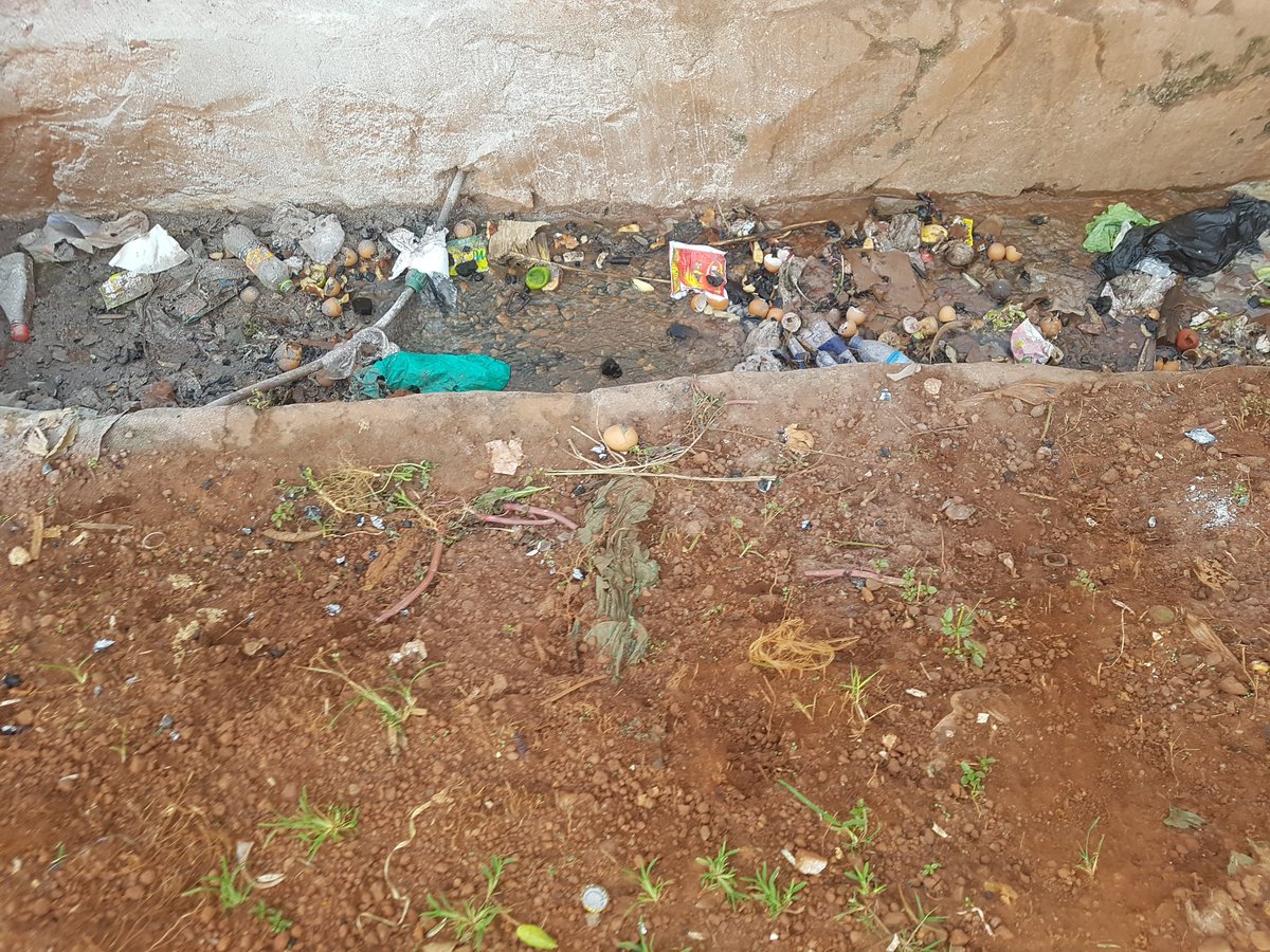 KiiRaTech's tweet photo. @nwscug That pipe burst and water has been flowing since Friday its on the Kabaka's road in Kireka in the junction near good choice primary school.
please work on it https://t.co/QvH52PL2Z7