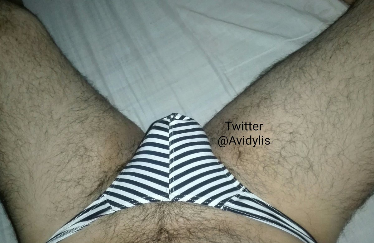 Avidylis's tweet photo. Una fotito en tanguita y a dormir banda. 😏 #gay #calzones #fetiche #tanga #underwear #briefs https://t.co/NjnxVso77H