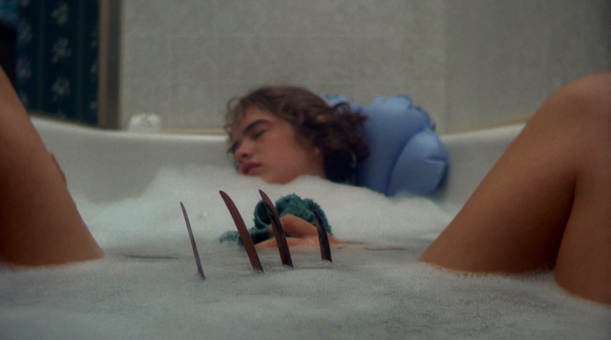 sexydeadite's tweet photo. wes craven’s ‘a nightmare on elm street’ premiered 37 years ago today https://t.co/A2tYdQnLtY