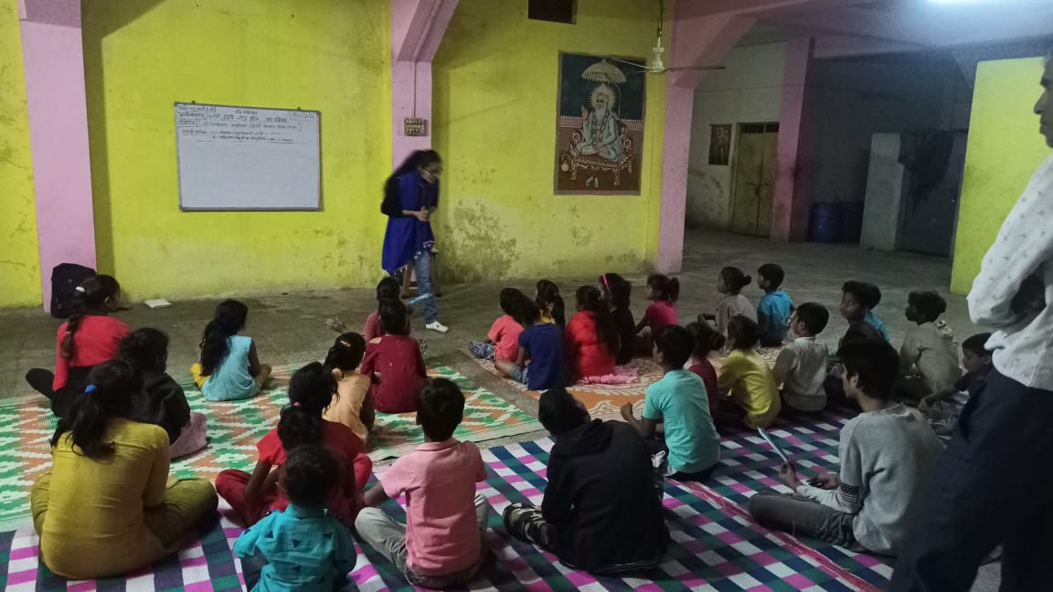 MThawliya's tweet photo. #DARYS नन्हे नन्हे बच्चों में अंबेडकरवादी विचारधारा डाल रहा है !जो हमारा आने वाले भविष्य के निर्माता करेंगे !जेसे हमें हमारे वरिष्ठ ने हमें तेयार किया हमें,भी वेसे ही बचपन से बच्चों में विचारधारा डालना होगी!
@Mayawati @HansrajMeena @Profdilipmandal @RSPraveenSwaero @WamanCMeshram https://t.co/atnmQudvNr