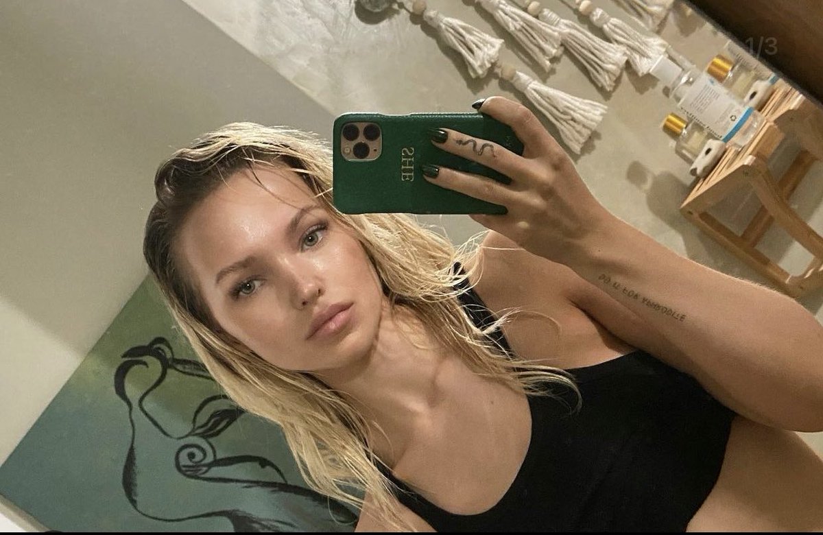 Catfishalexis's tweet photo. Who am i draining tonight ?
cash app only losers 

findom humiliation paypig cashpig scamfetish catfishbrat catfishdomme scamkink ripoffkink https://t.co/nfGPGLiApy