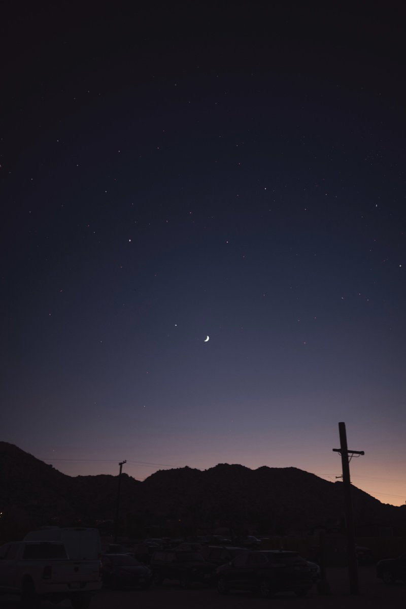 Brandonwoelfel's tweet photo. A simple sunset can change up my whole mood https://t.co/NMvytHjy6c