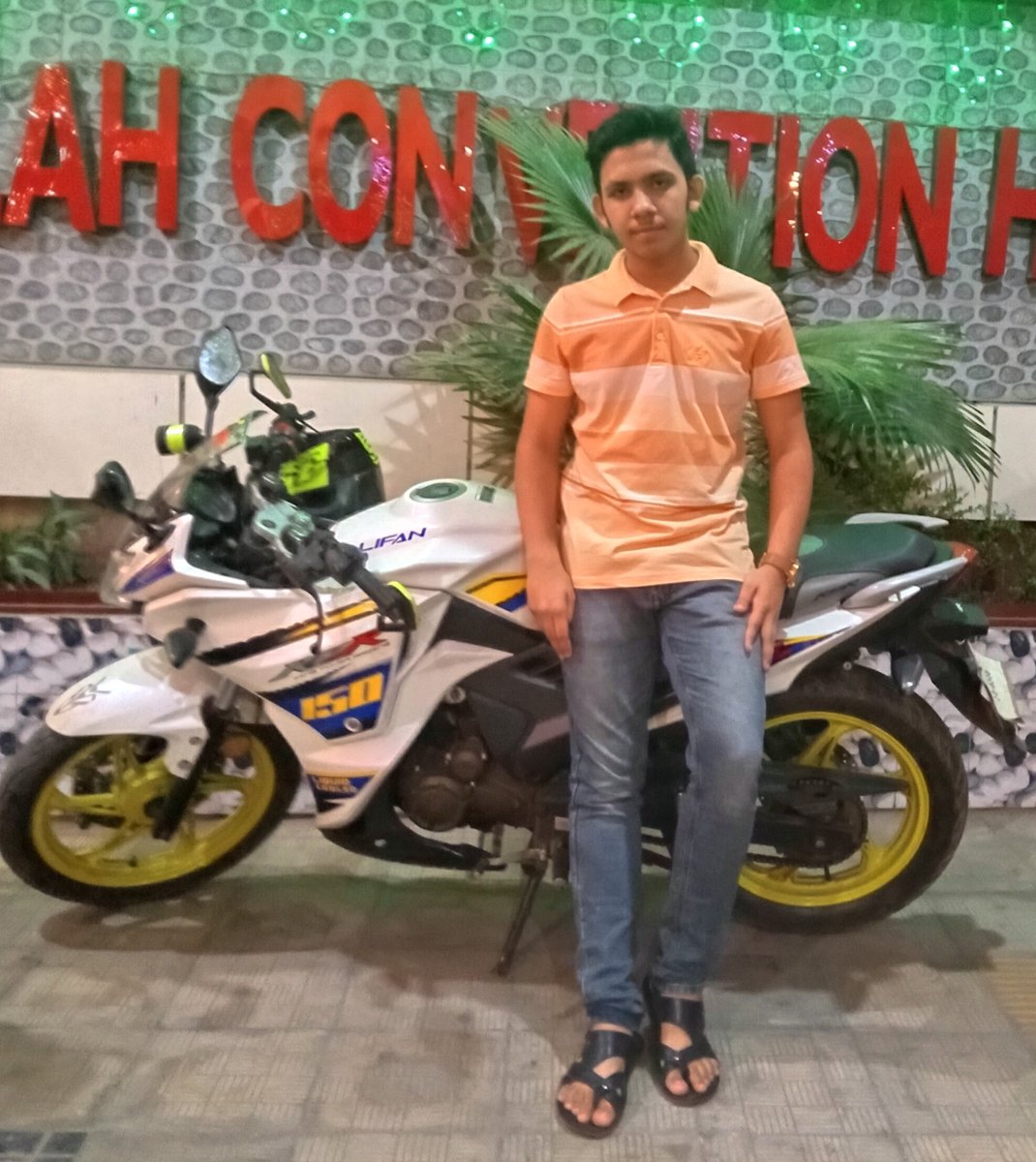 saiful100125's tweet photo. Abab https://t.co/mW5hA7fhBp