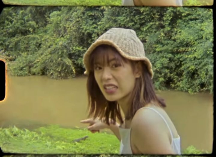 Yenalism's tweet photo. 2shot เรากับน้องวีค่ะ #Wee_BegtheStarsMV https://t.co/6KIpPYGkhO