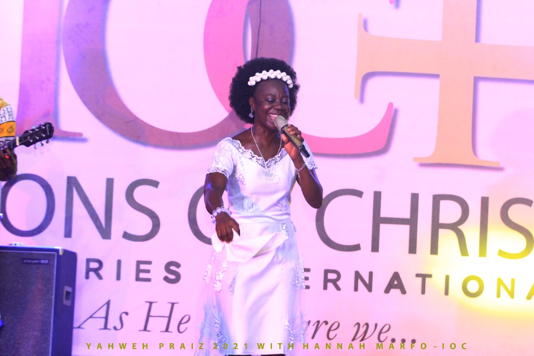 IconsofChrist's tweet image. #YAHWEHPRAIZ LADY TRUDY