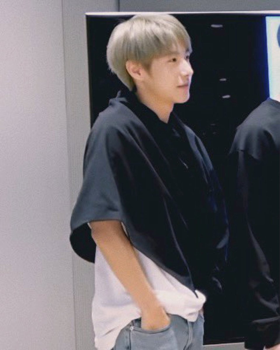 yeon__11's tweet photo. น้องจอน เฮียมารับแล้วค่ะ
#เหรินจอน #renjohn https://t.co/oYbmbRRgb4