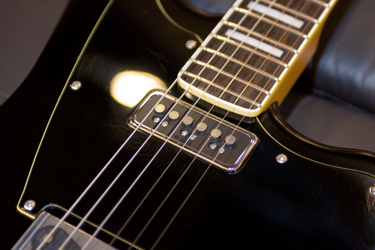 g7_guitars's tweet photo. 新作が完成、発売開始となります。

g7-TLM/R-TV B5 Black Beauty
https://t.co/YurfdLX8yu

レトロなスペックをバランス良く盛り込んだテレマスター。
魅力や驚きは沢山ありますが、とにかく「カッコ良いギター」を作りたいという一心で仕上げた一本です。
共感頂ける方は是非お問い合わせ下さい。 https://t.co/NXwiEqA8i5