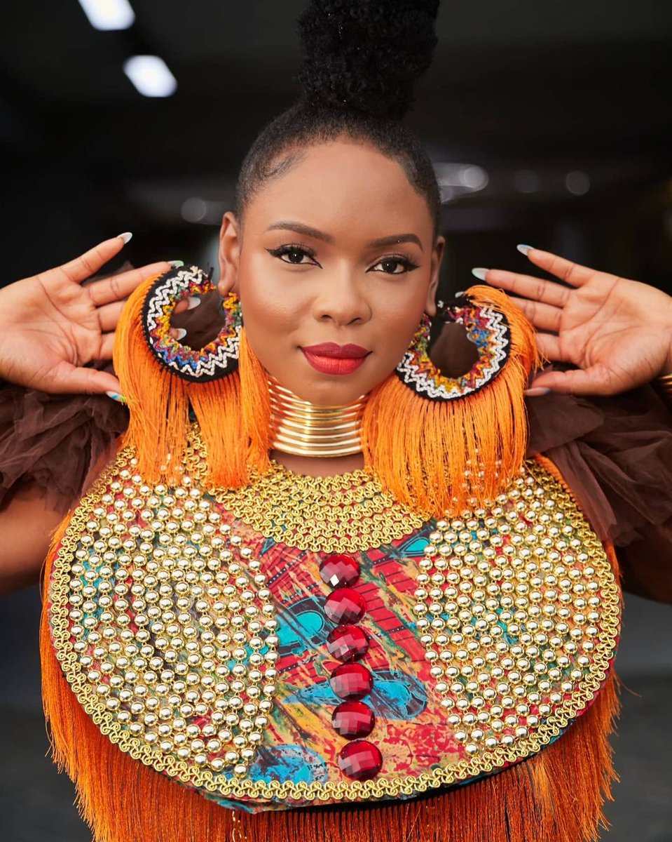 ikonerx's tweet photo. MAMA AFRICA on the #DOUBLEDOUBLE factor feeling. 
#yemialade #africa #mamaafrica #festival #Nigeria #Africa #Africanprints #Ikonerx #Ikonerxmedia #creatingeveryday #Doubledoublechallenge #Africanculture https://t.co/7hv1ig3oNQ