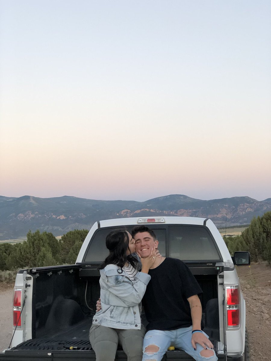 HaltermanKit's tweet photo. Oh how I love making chapters of life with you 💞 https://t.co/iG5OZqjwgt
