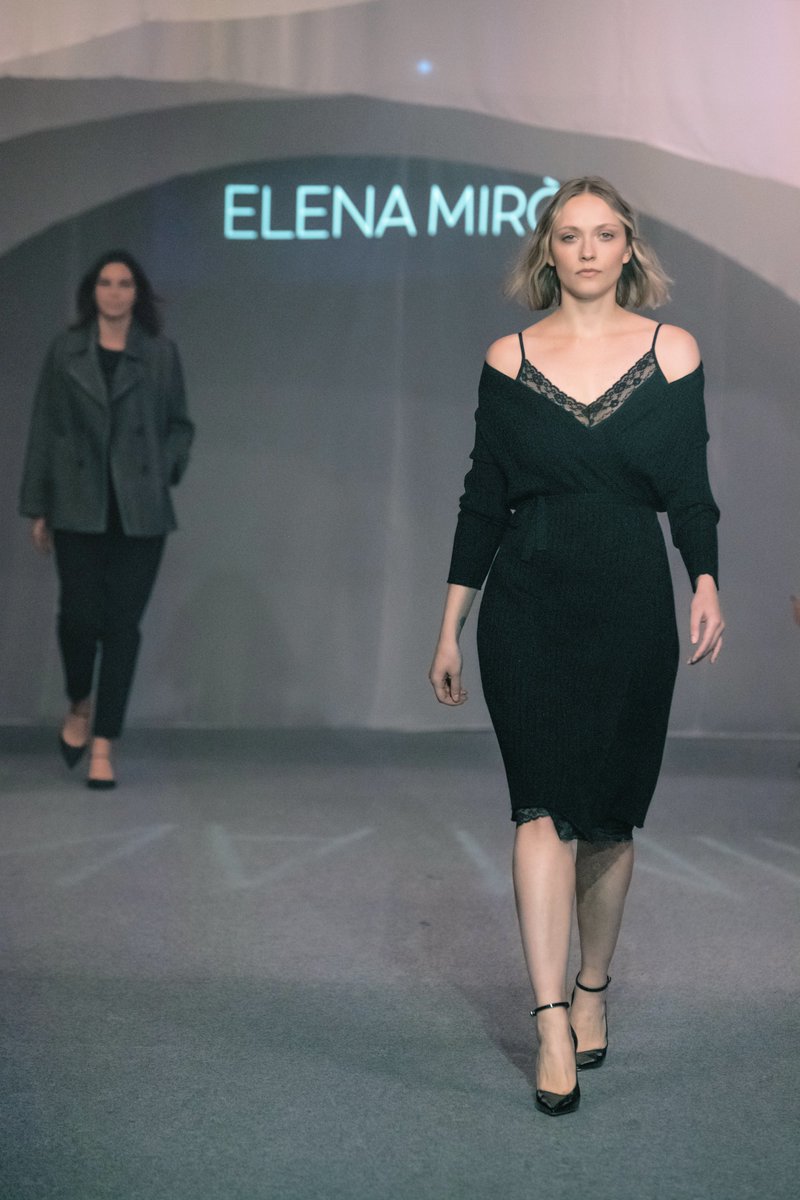 Fashion Show - Fall Winter Collection 

#elenamiro